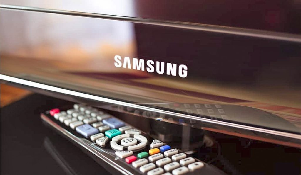 How to Change Default Channel on Samsung TV: Guide