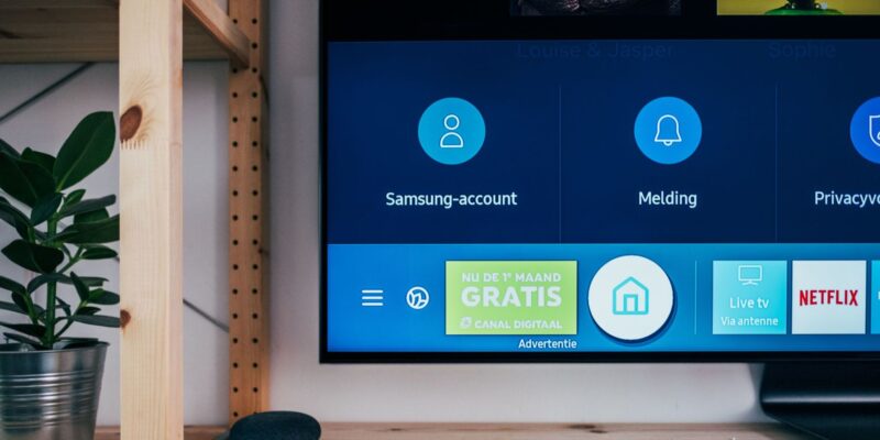 How to Watch Netflix on a Samsung Smart TV: Setup Guide